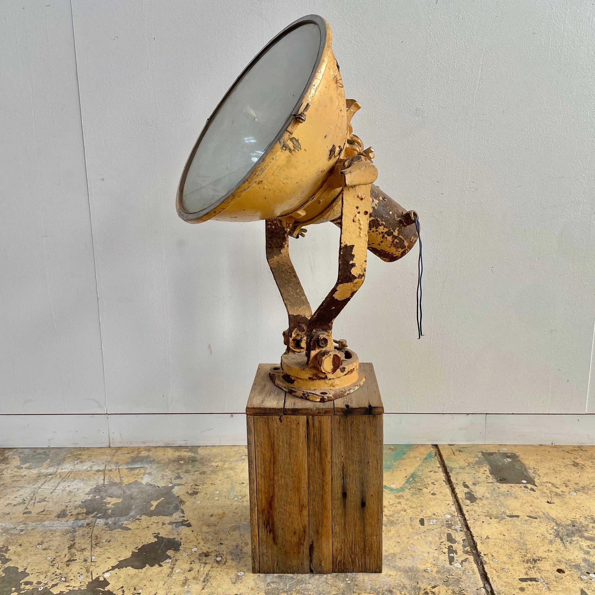 Vintage brass online ship lights