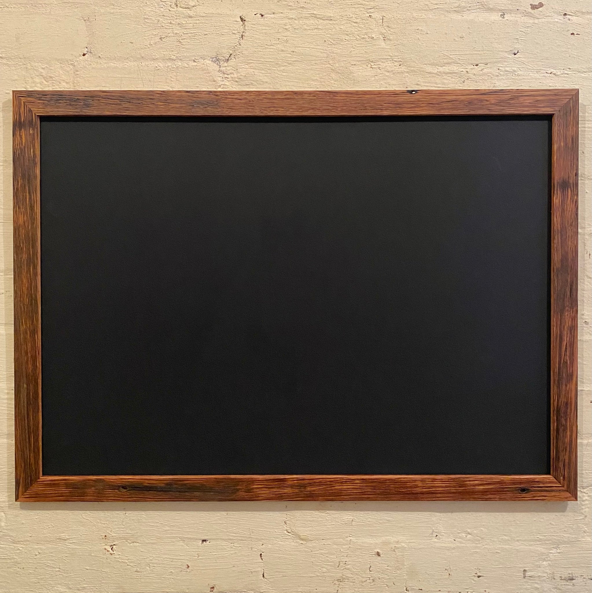 Blackboards & Chalkboards