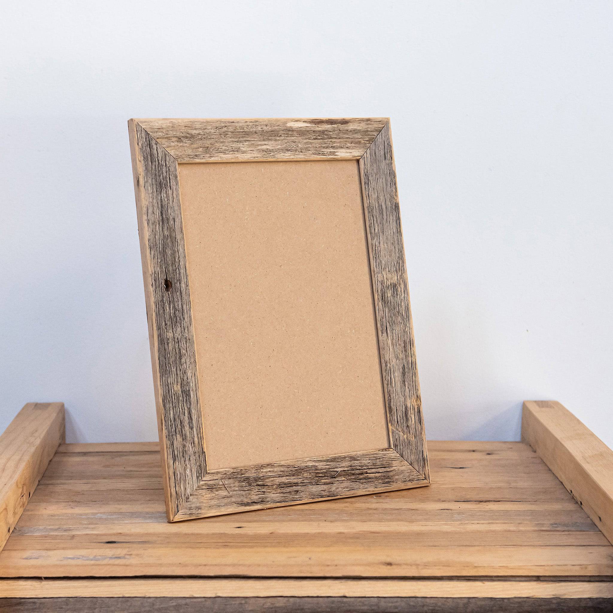 Online desk photo frame made from barnwood. Various sizes. 