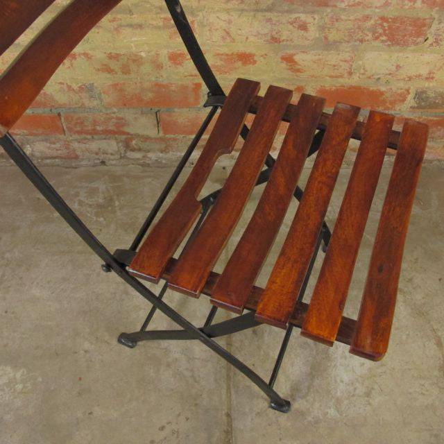 Folding chairs Melbourne for cafes
