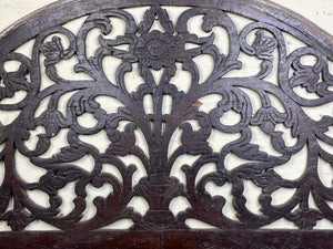 panel wood carving